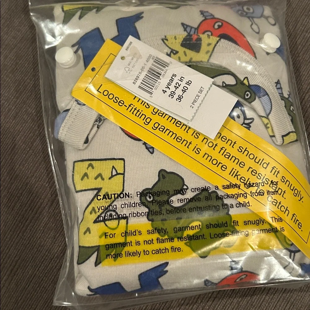 GAP Monster ABC Longsleeve Shirt & Pant Pajama Set 4 years NWT